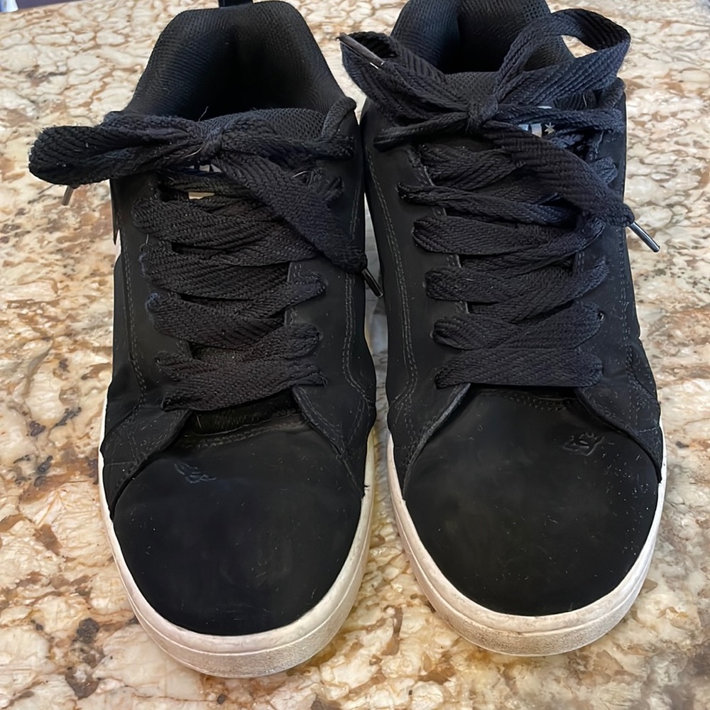 DC Fat Tongue sneakers